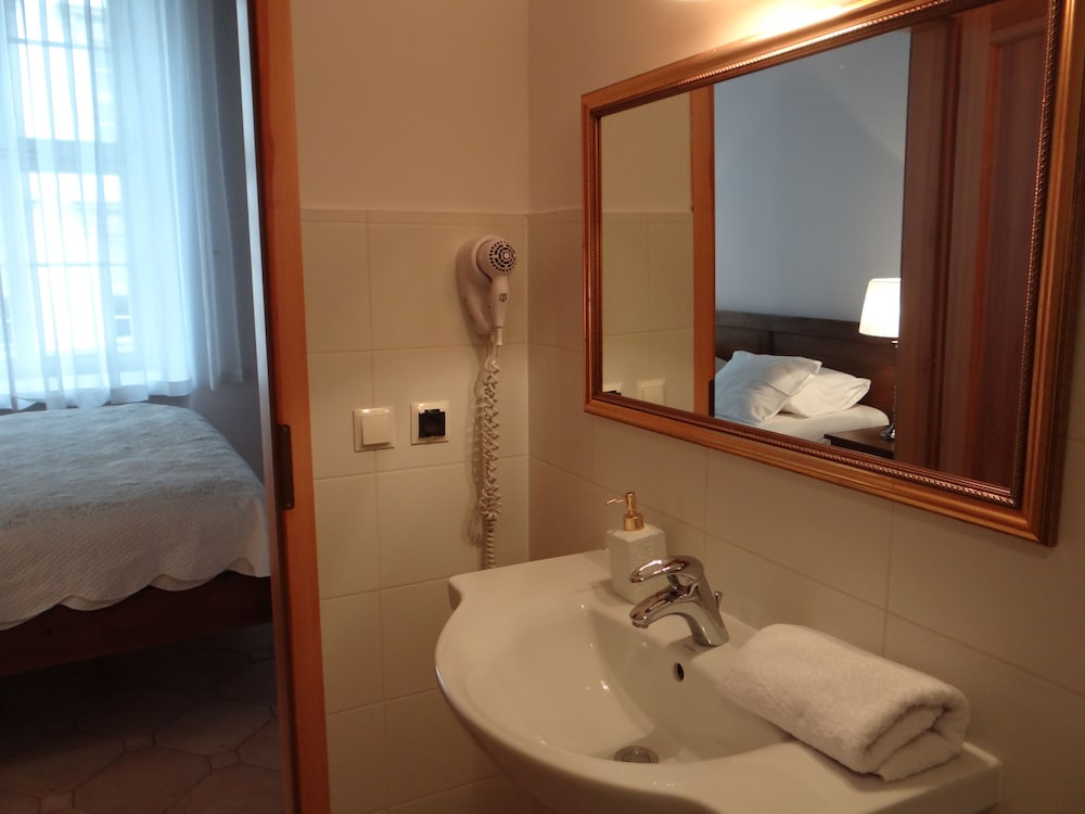 Boutique Aparthotel And Apartments 15/33