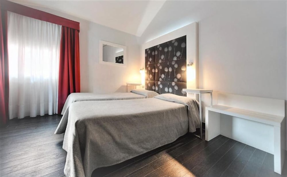 Double Room.