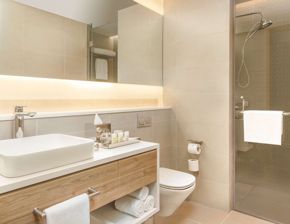 Hyatt Centric Soalteemode Kathmandu 58/60