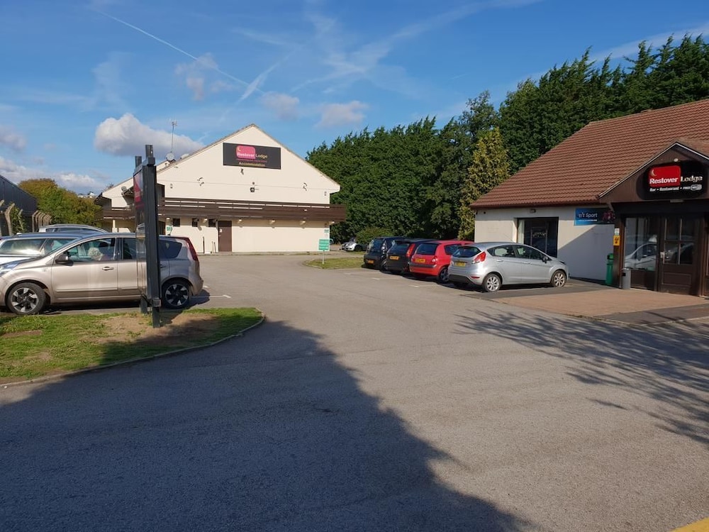 Primelodge Rotherham (ex The Restover Lodge Hotel Rotherham) 24/28