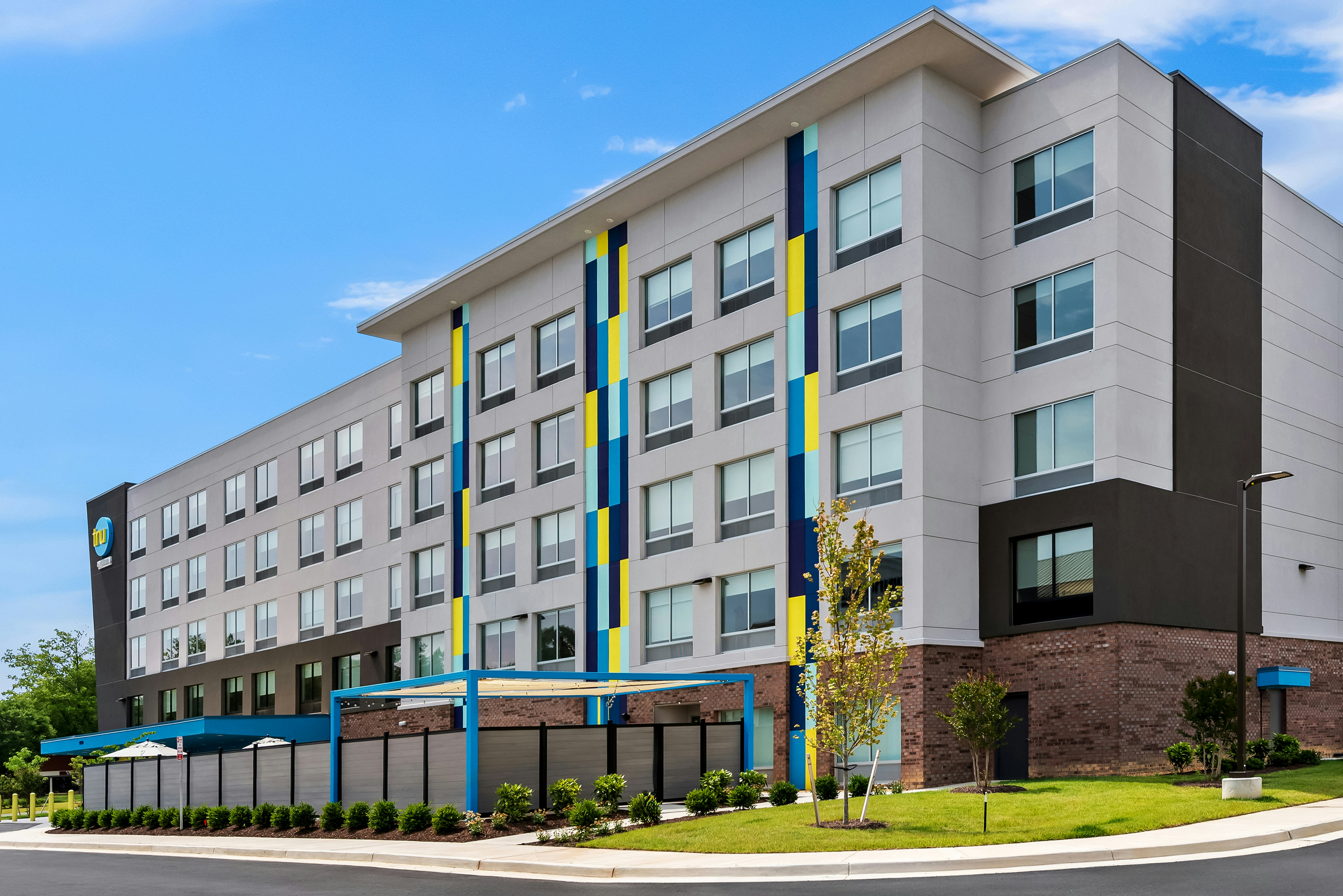 Tru by Hilton Richmond Northwest 3/25