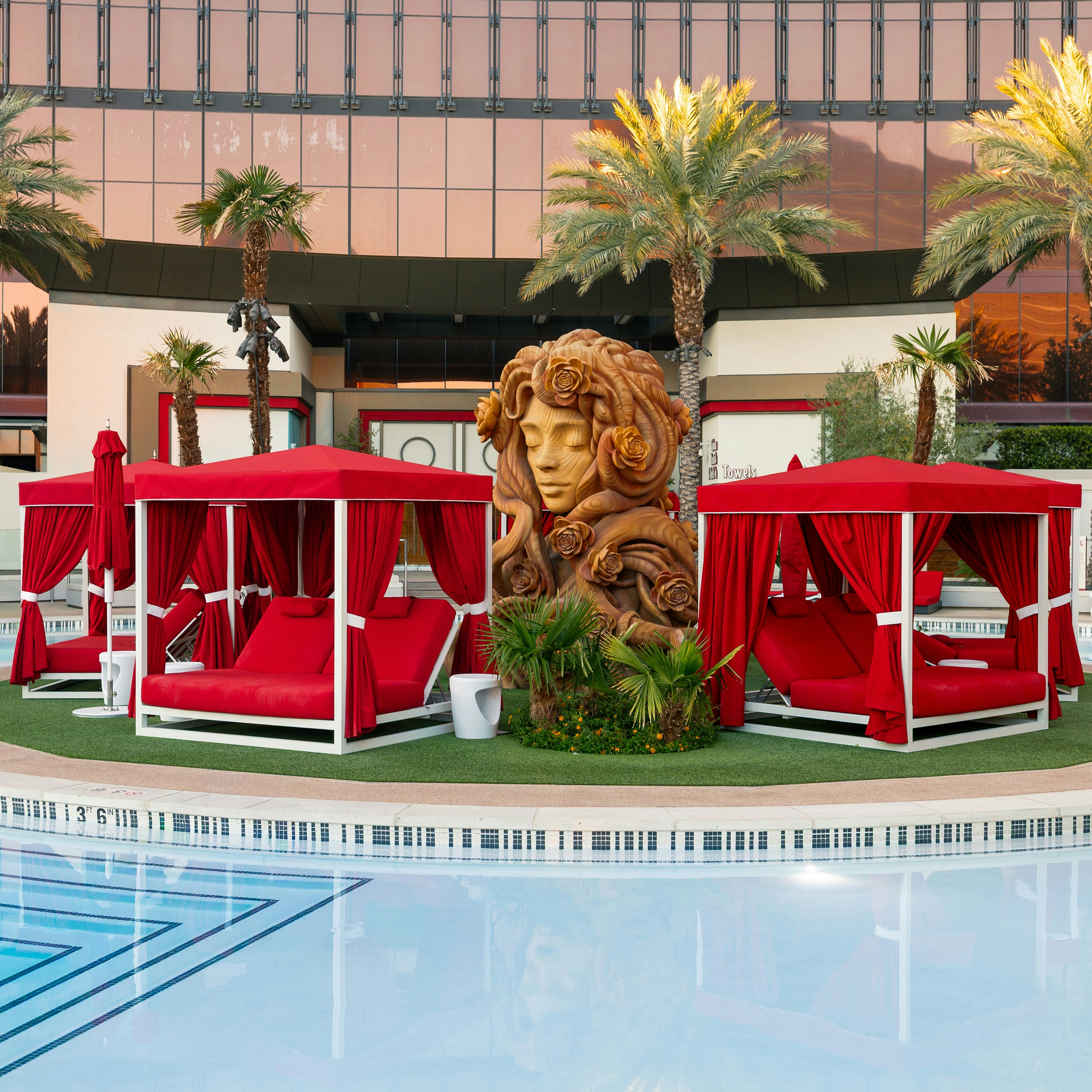 Las Vegas Hilton at Resorts World 13/78