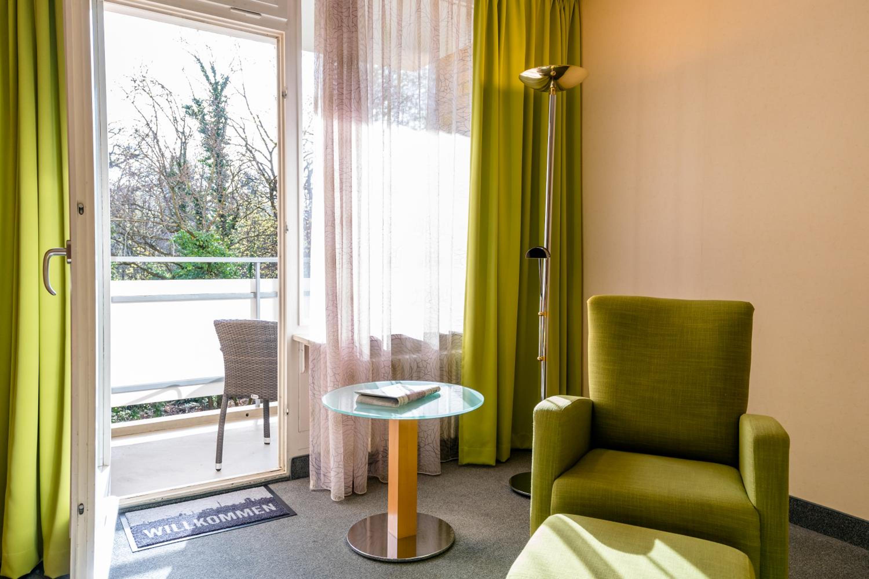 Schlosspark Hotel 30/50