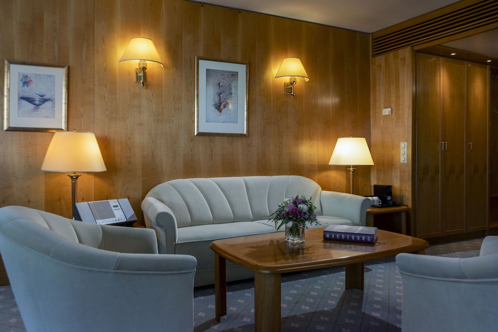 MARITIM HOTEL MAGDEBURG 43/73