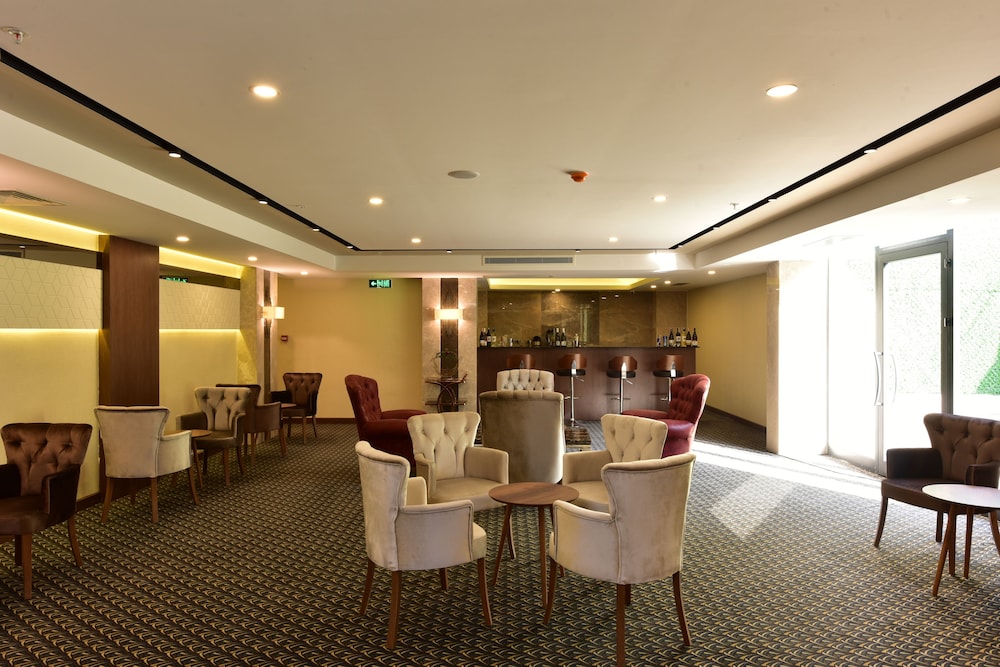 Vespia Hotel 63/70