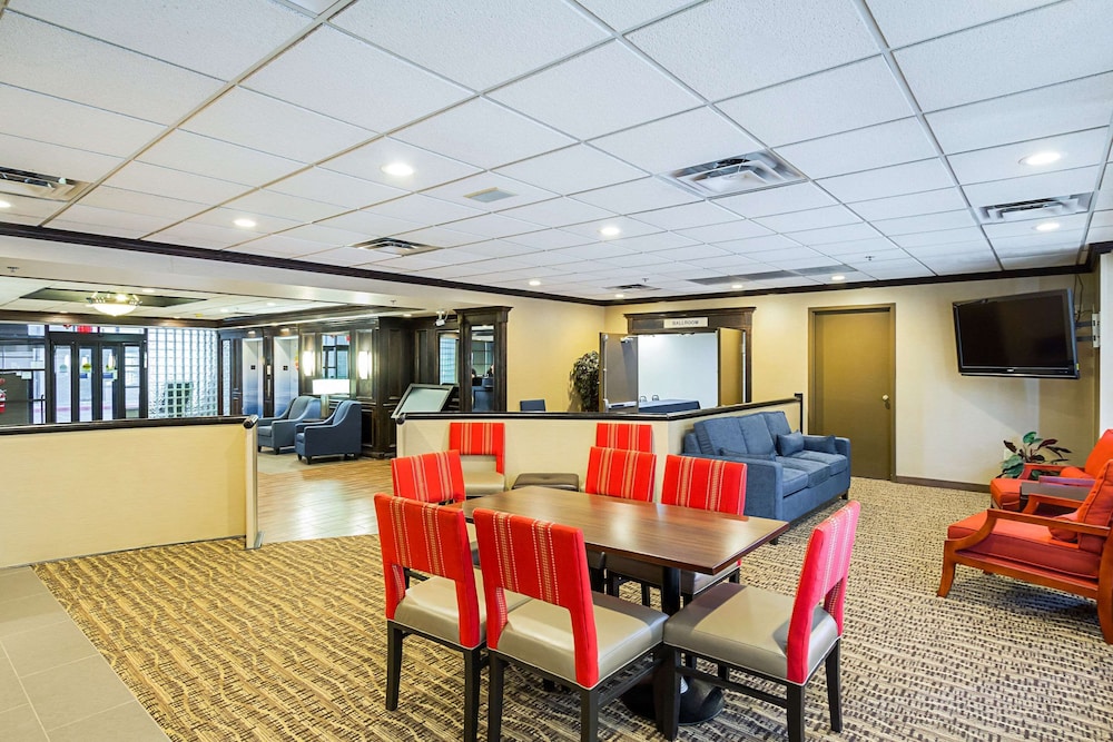 Comfort Inn Cleveland Downtown 26/29