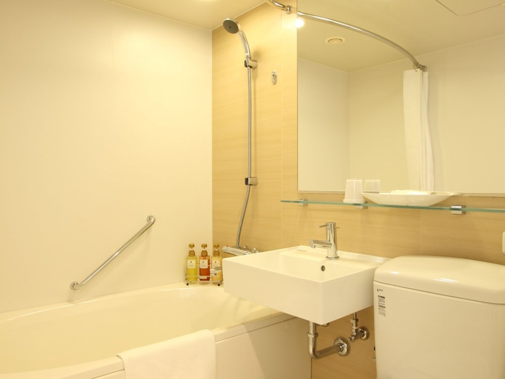 Hotel Keihan Kyobashi Grande 66/68