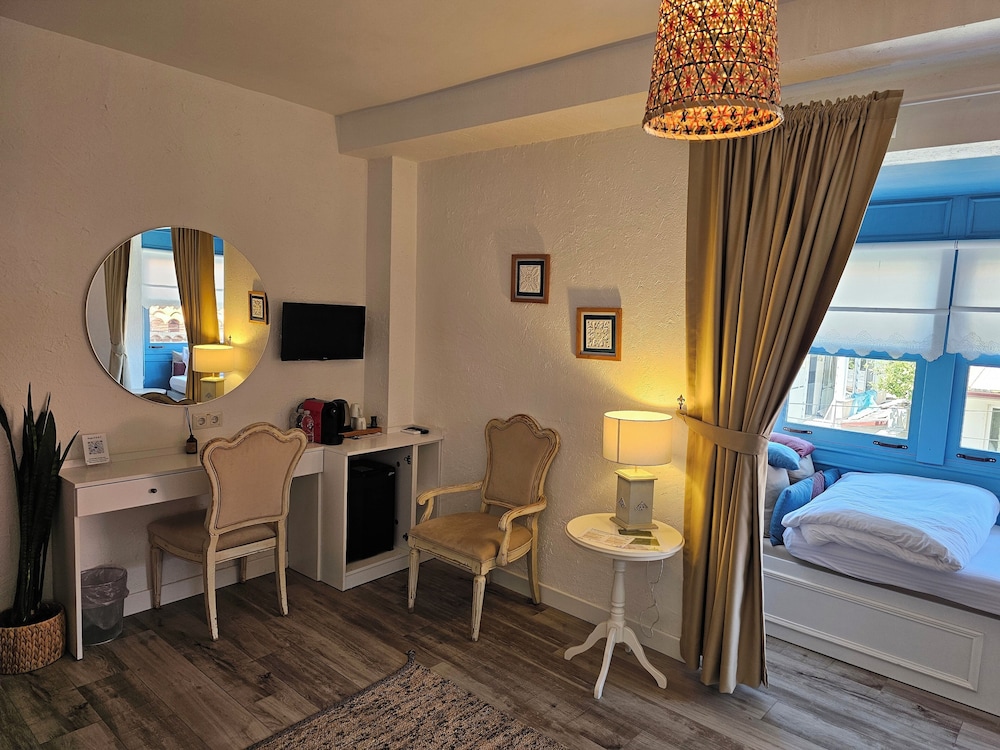 Kugu Urla Otel 29/50