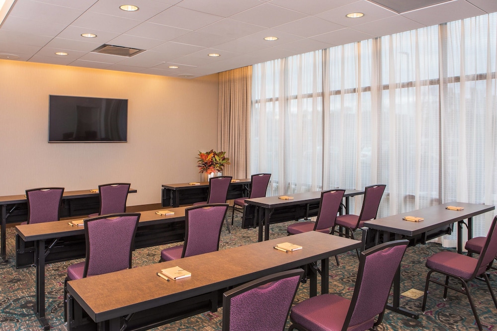 Residence Inn By Marriott Boston Braintree 26/27