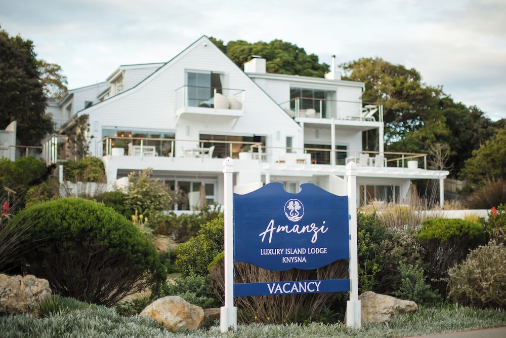 Amanzi Island Boutique Hotel 1/77