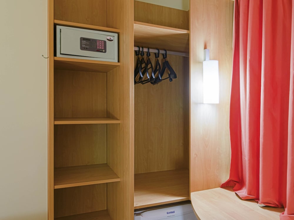 Ibis Canoas Shopping 10/57