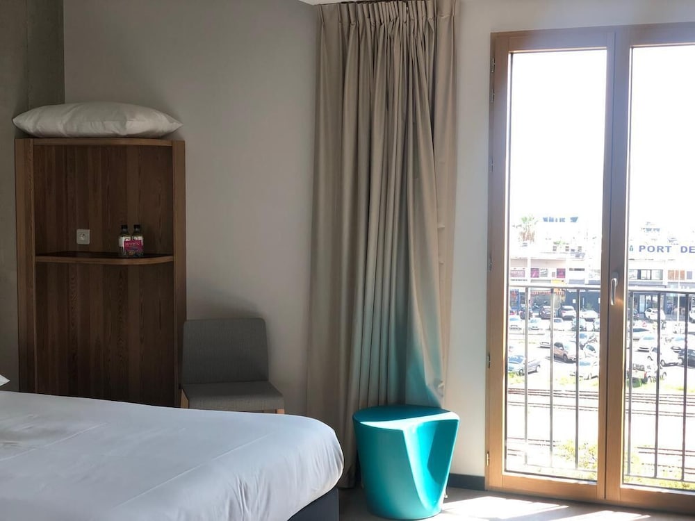 ibis Styles Ajaccio Napoleon 28/65