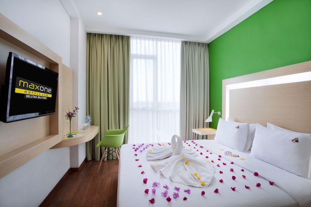 DK Belstar Hotel Belitung 12/36