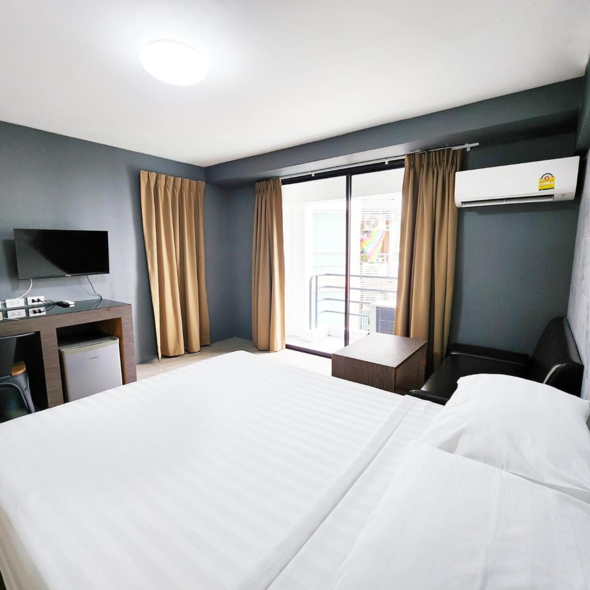 Watana Hotel Bangkok 17/63