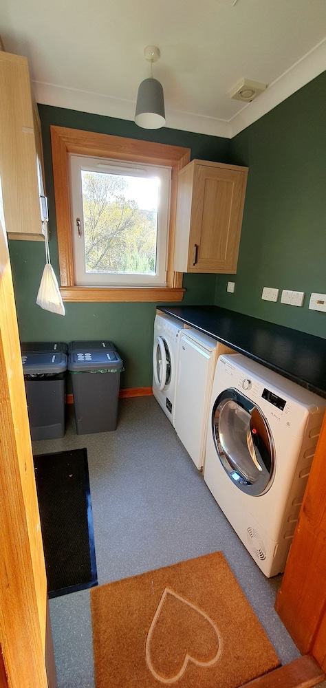 Torcroft Lodges 4/50