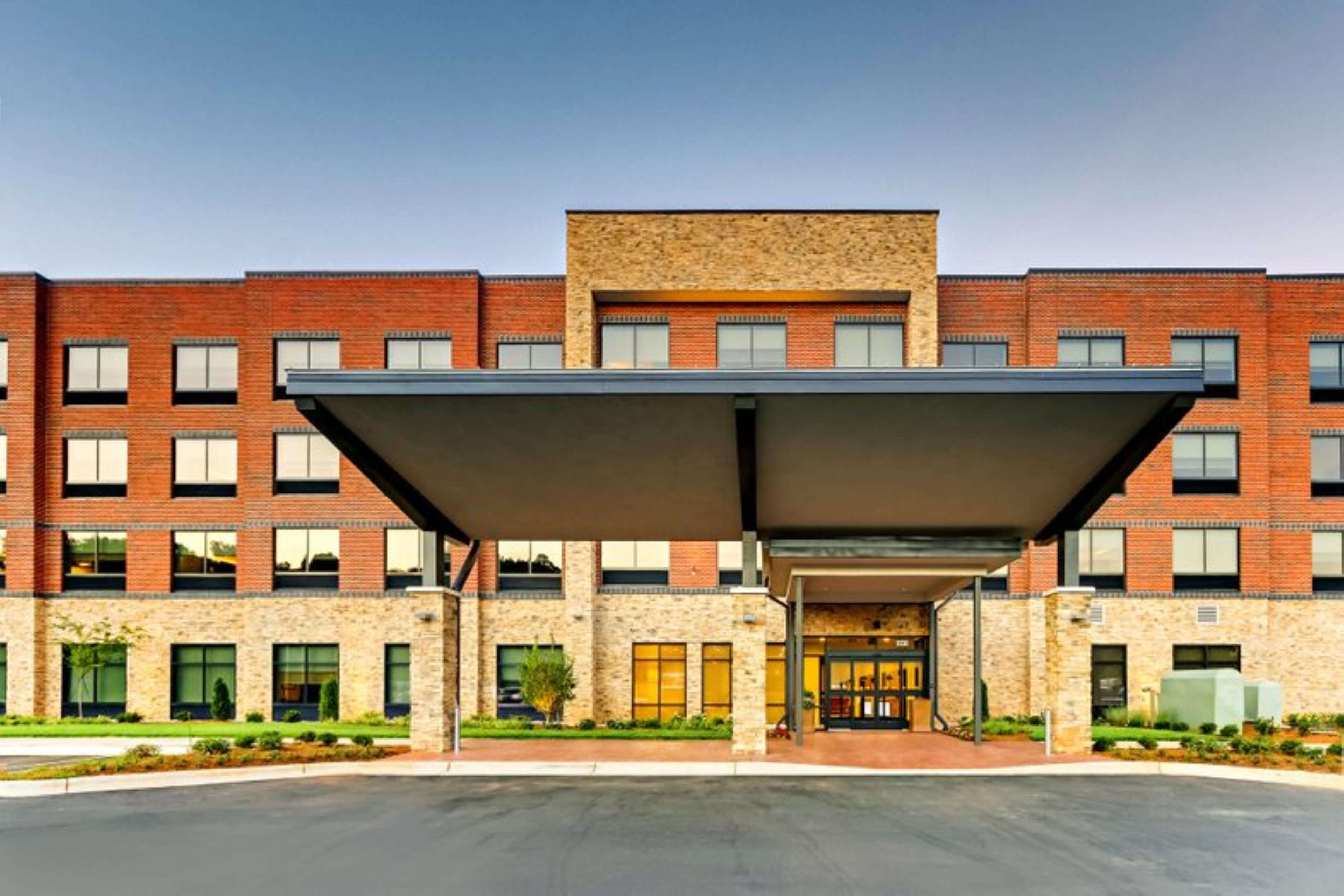 HOLIDAY INN EXPRESS AND SUITES WINSTON SALEM SW CLEMMONS 2/50