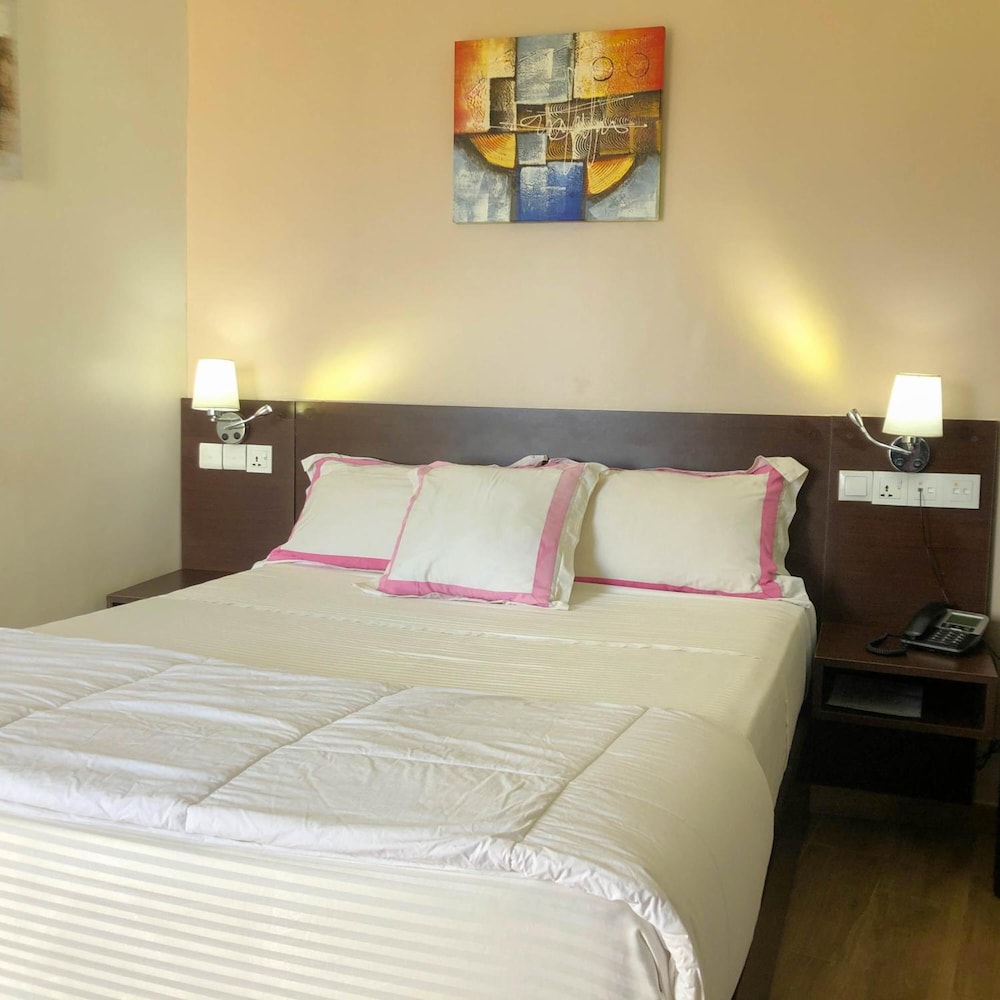 Hotel Colonia 4/44