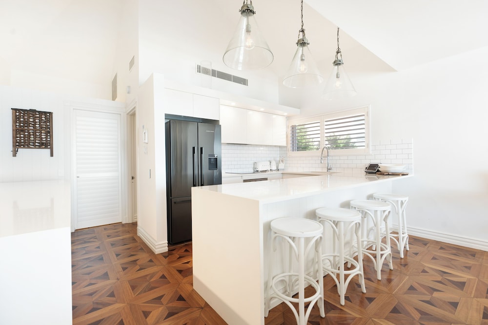 La Mer Apartments 39/50