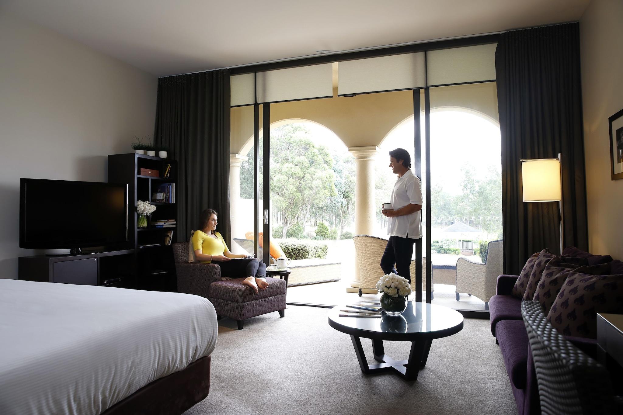 Suite, Golf Course View