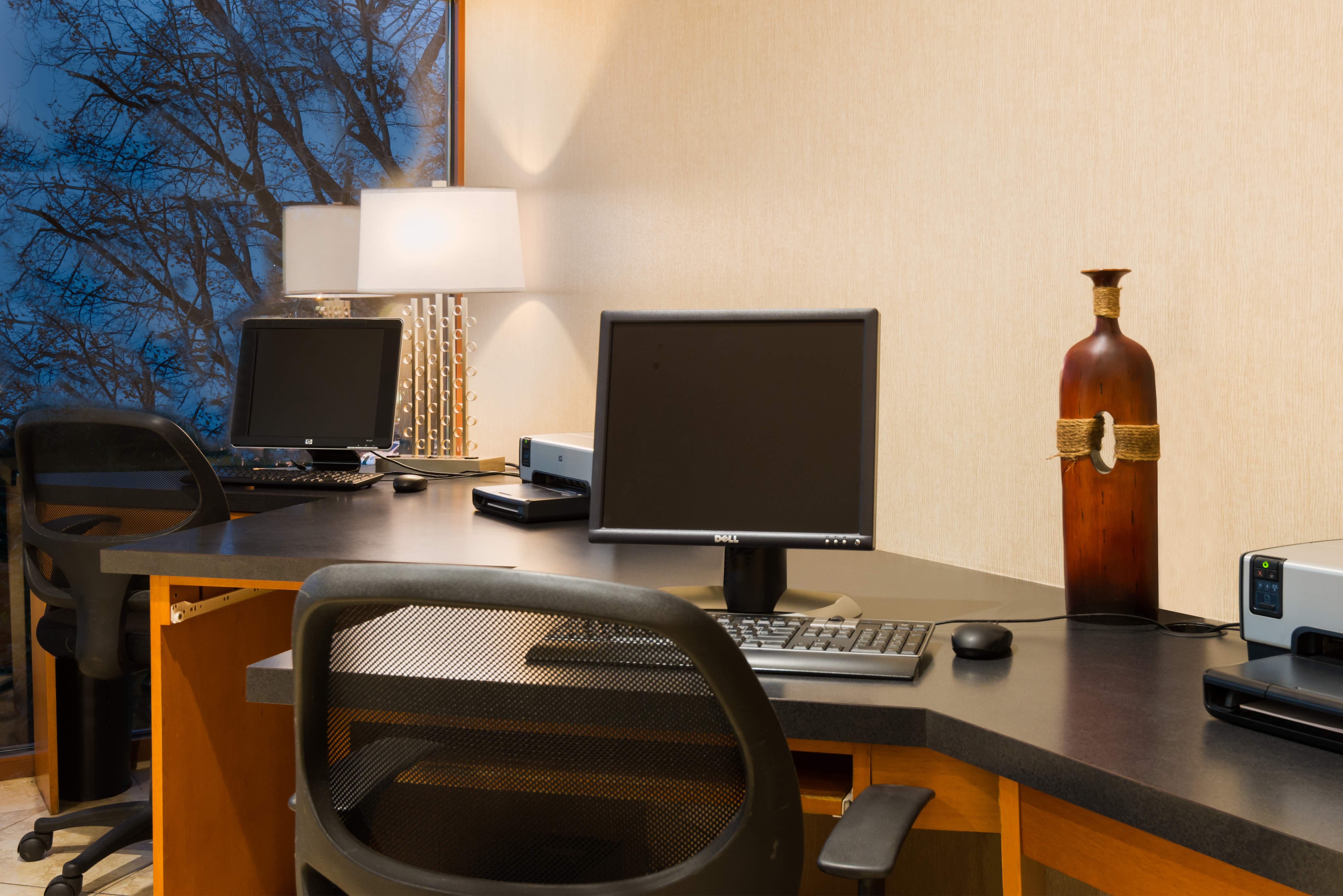 Holiday Inn Knoxville West I 40 And I 75 29/40
