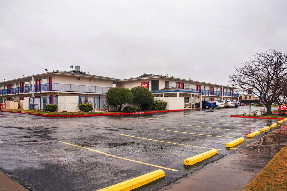 Days Inn by Wyndham Wichita Falls 37/50