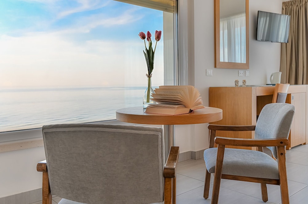 Hotel Adria 52/64