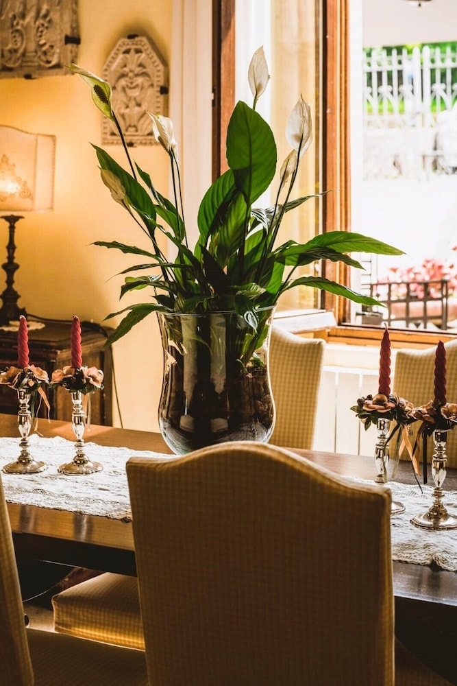 La Valletta Relais 23/38