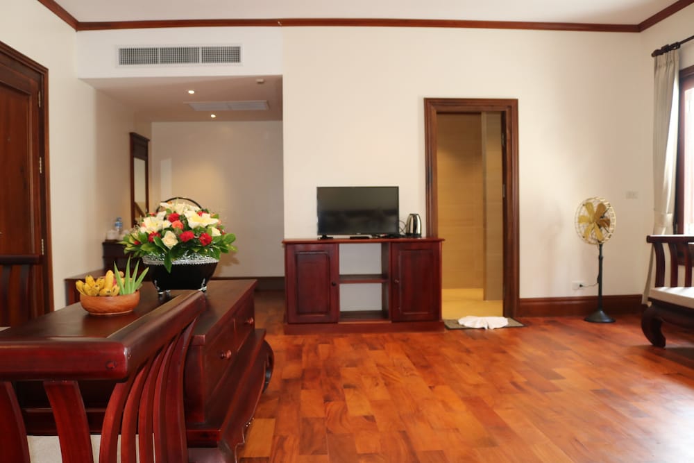 Houngvilai Hotel 28/49