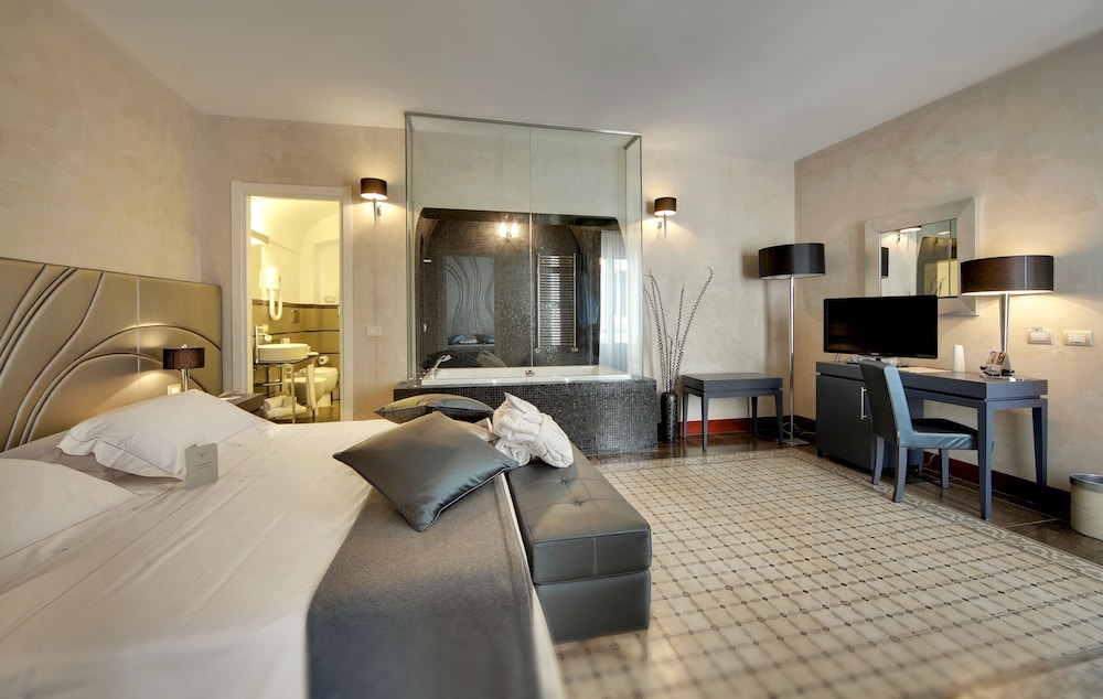 De Stefano Palace - Luxury Hotel 36/48