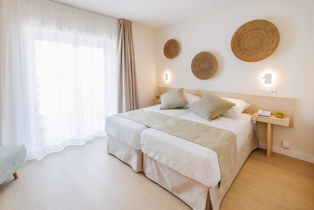 Hotel Alondra 16/50