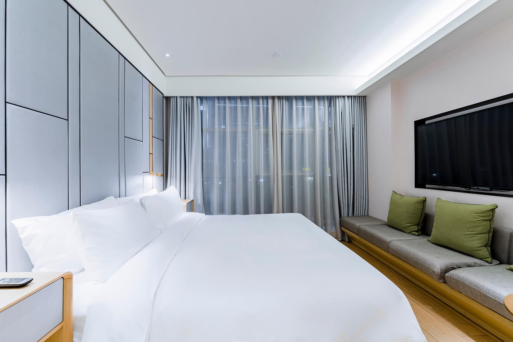 Ji Hotel (Shanghai Hongqiao National Exhibition and Convention Center Xujing) 9/32