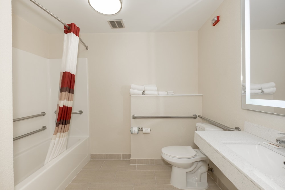 Red Roof Inn & Suites Corbin 17/48