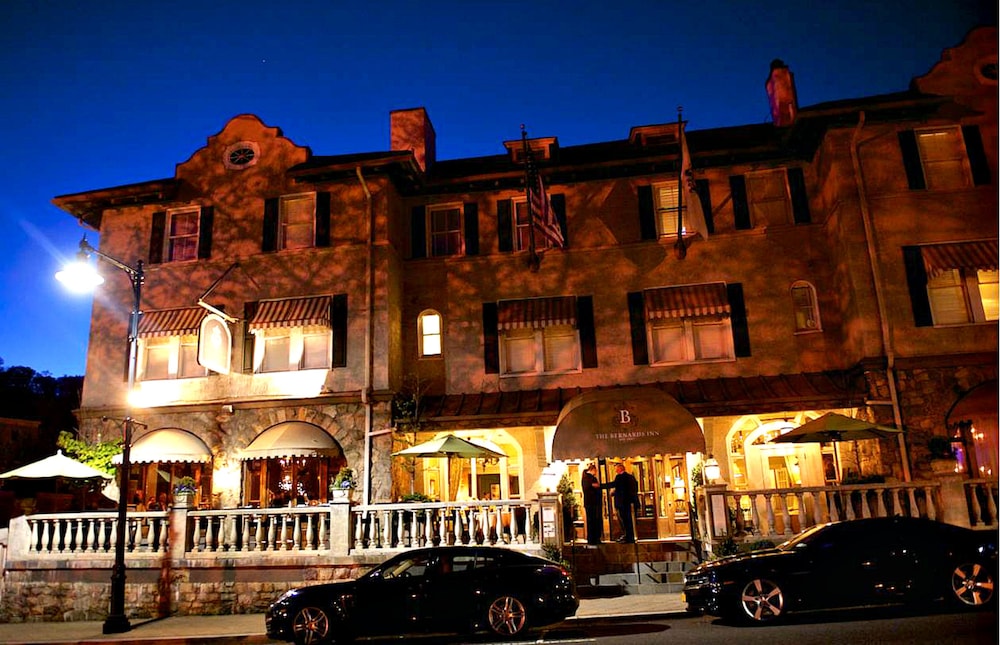 Bernards Inn 2/49