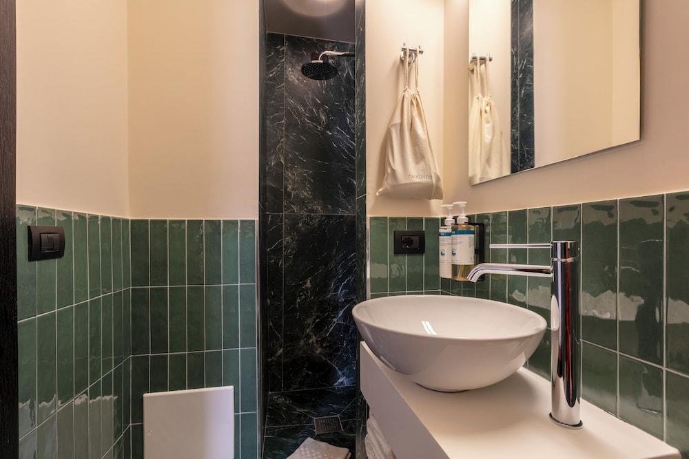 Numa Rome Barberini 56/58