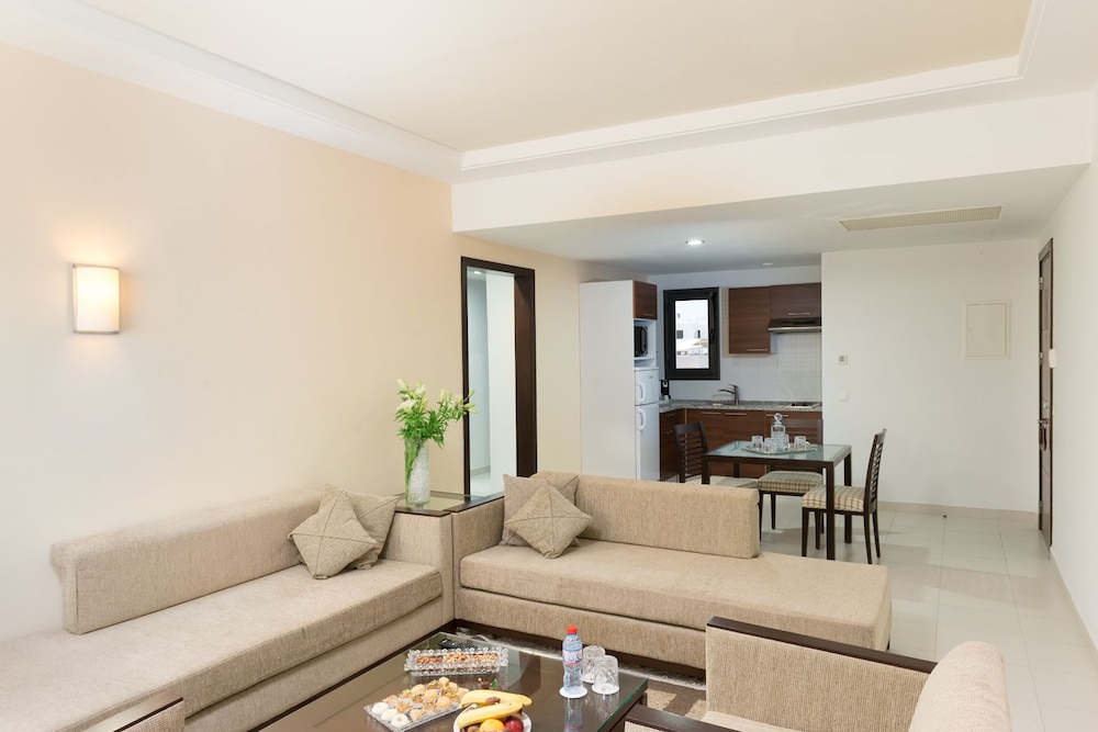 Le Corail Suites Hotel 25/43