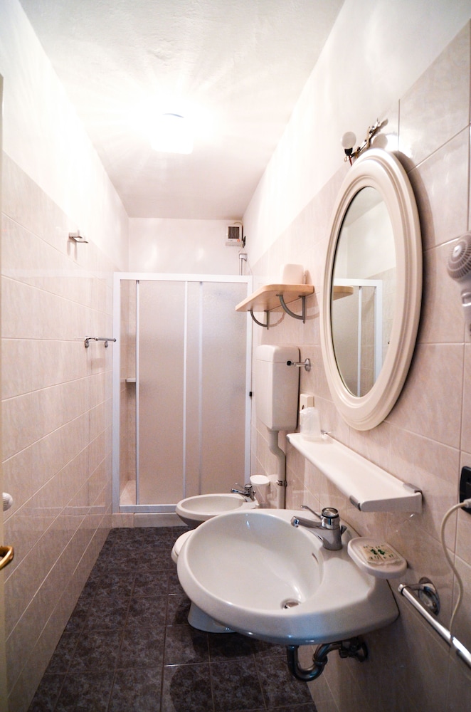 Albergo Alla Costa 18/20