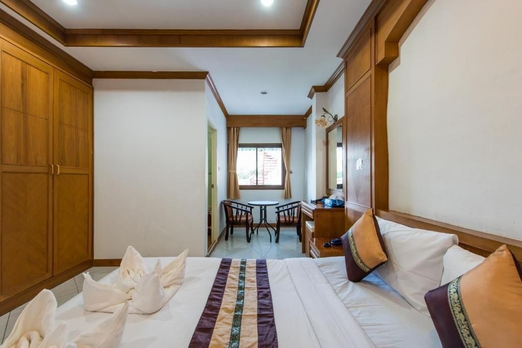 SUPERIOR, DOUBLE BED