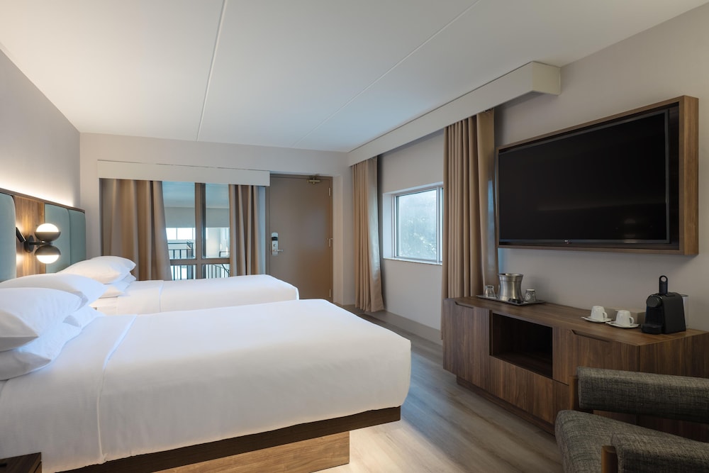 Room, 2 Double Beds, Pool Side, Direct Pool Access