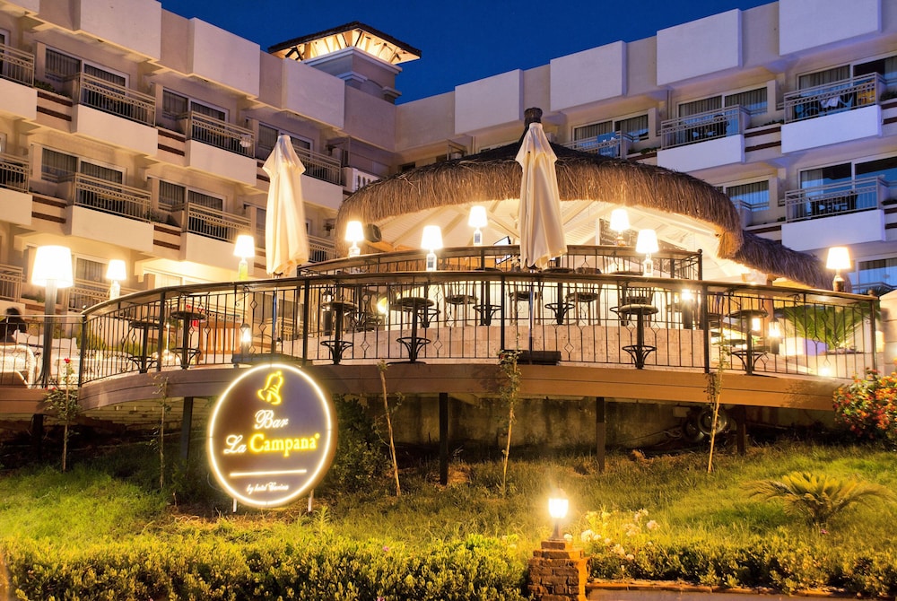 Carina Hotel 6/72