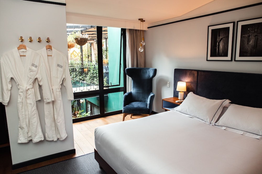 HAB Hotel 16/69