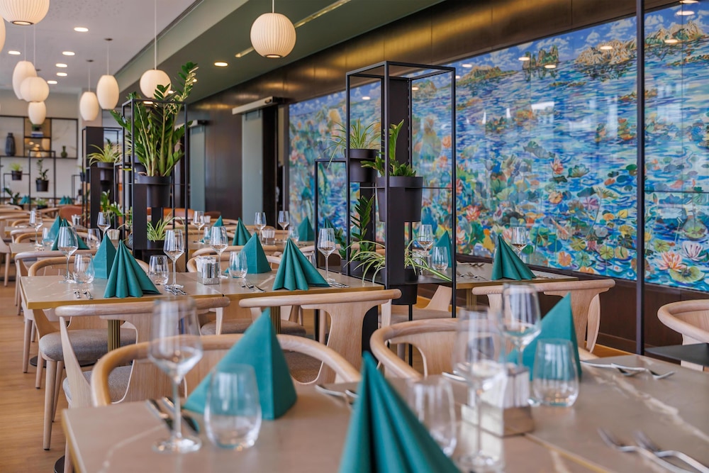art otel Cologne powered by Radisson Hotels 35/50