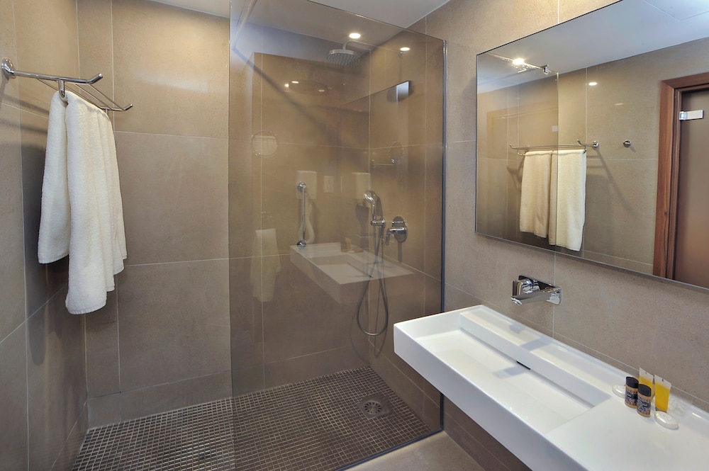 Luxury Room Inland View