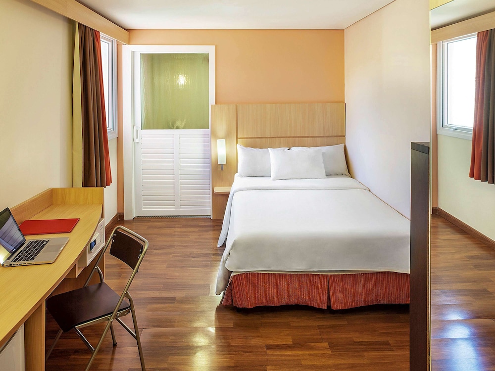 Ibis Belo Horizonte Afonso Pena 23/70
