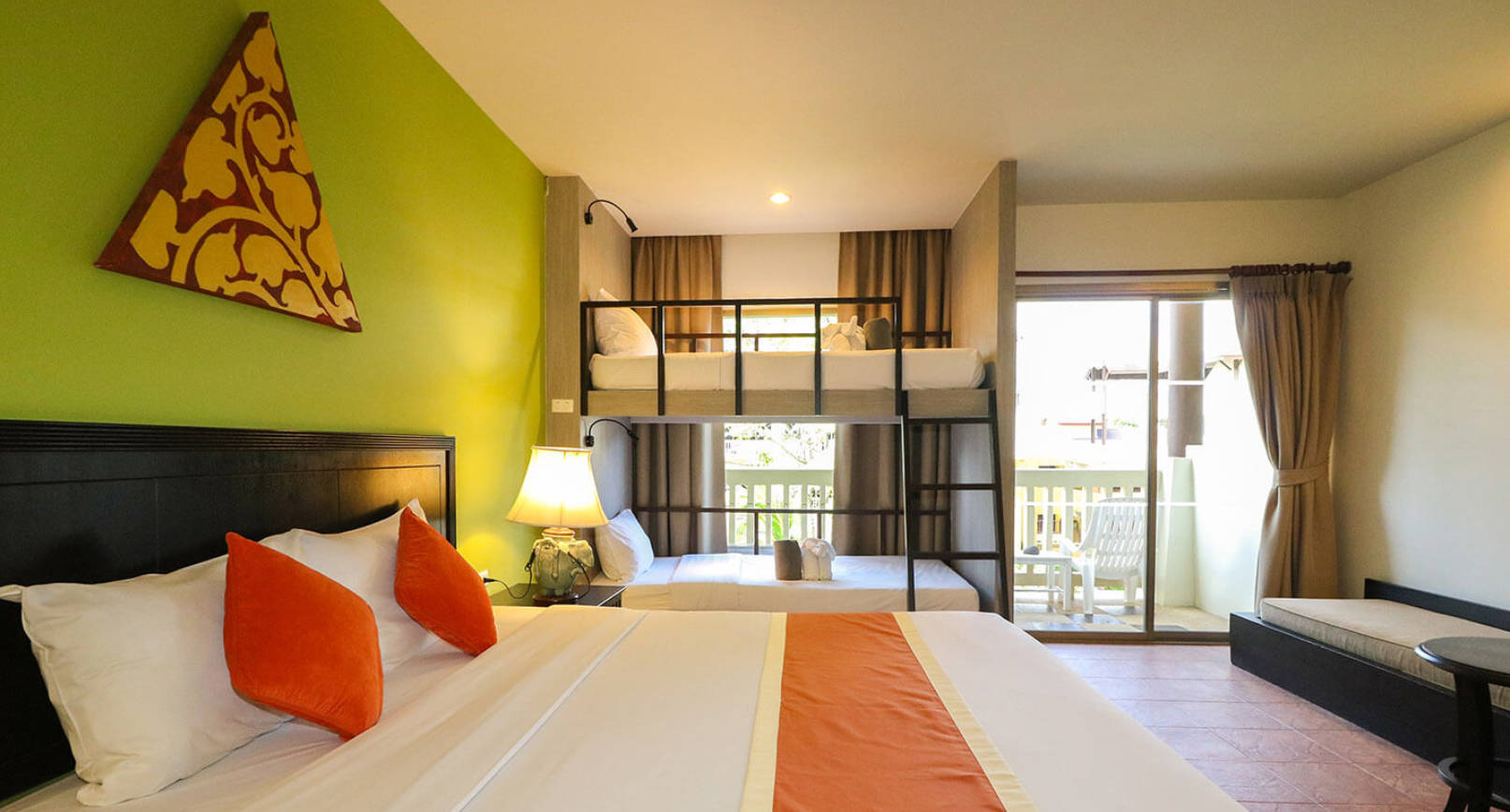 Classic, Kata Sea Breeze Resort 2/7