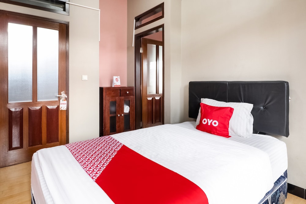 OYO 90026 Guest House Teras Waruga Syariah 5/22