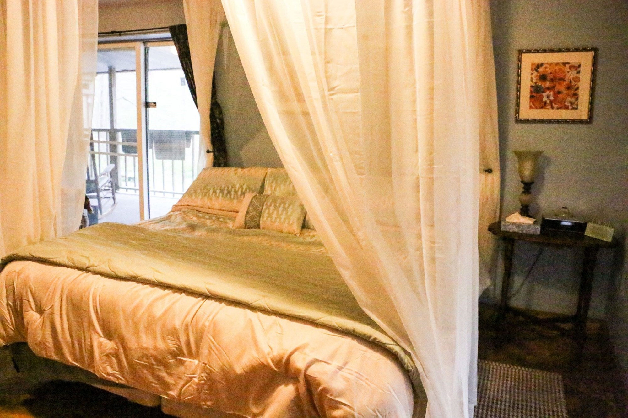 Lily, Standard, Quadruple, King Bed, Trundle Bed, Accessible