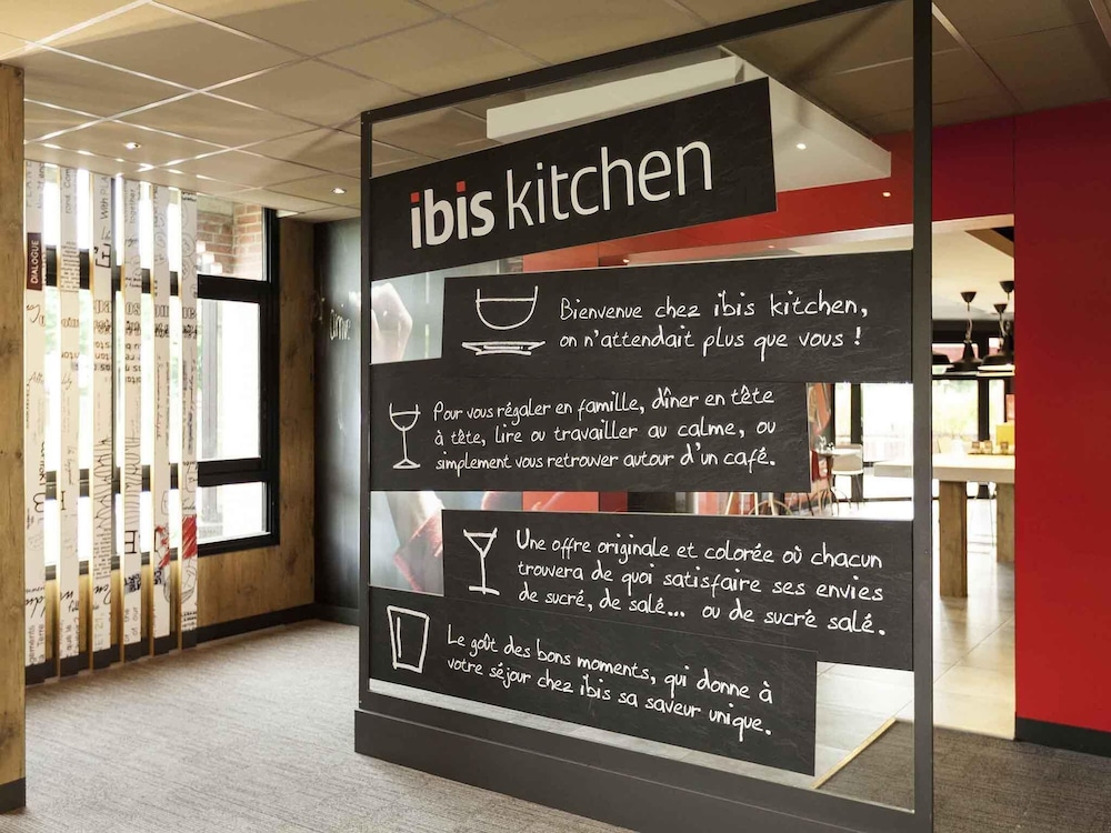 HOTEL IBIS Evry Courcouronnes 4/48