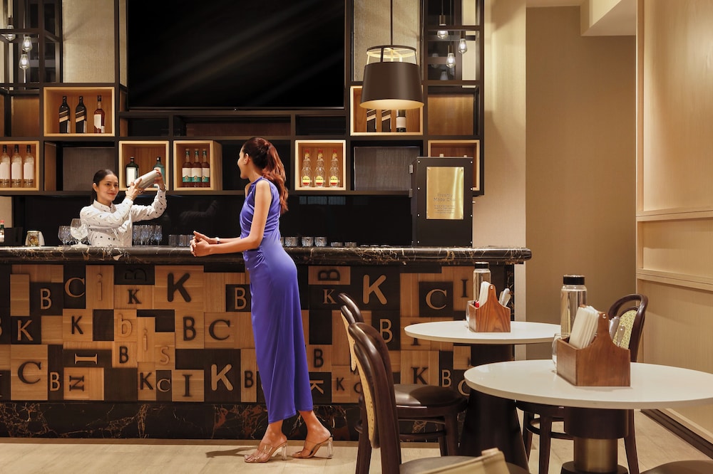 Ibis Mumbai BKC 61/75