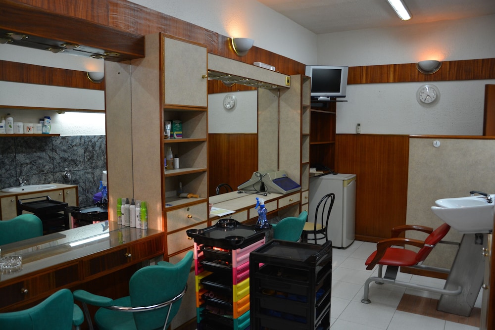 Manuela Residence 30/65