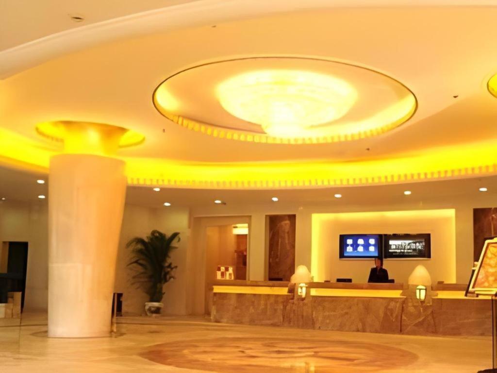 Plateau Pearl Hotel (Kunming Yongzhong Road) 12/66